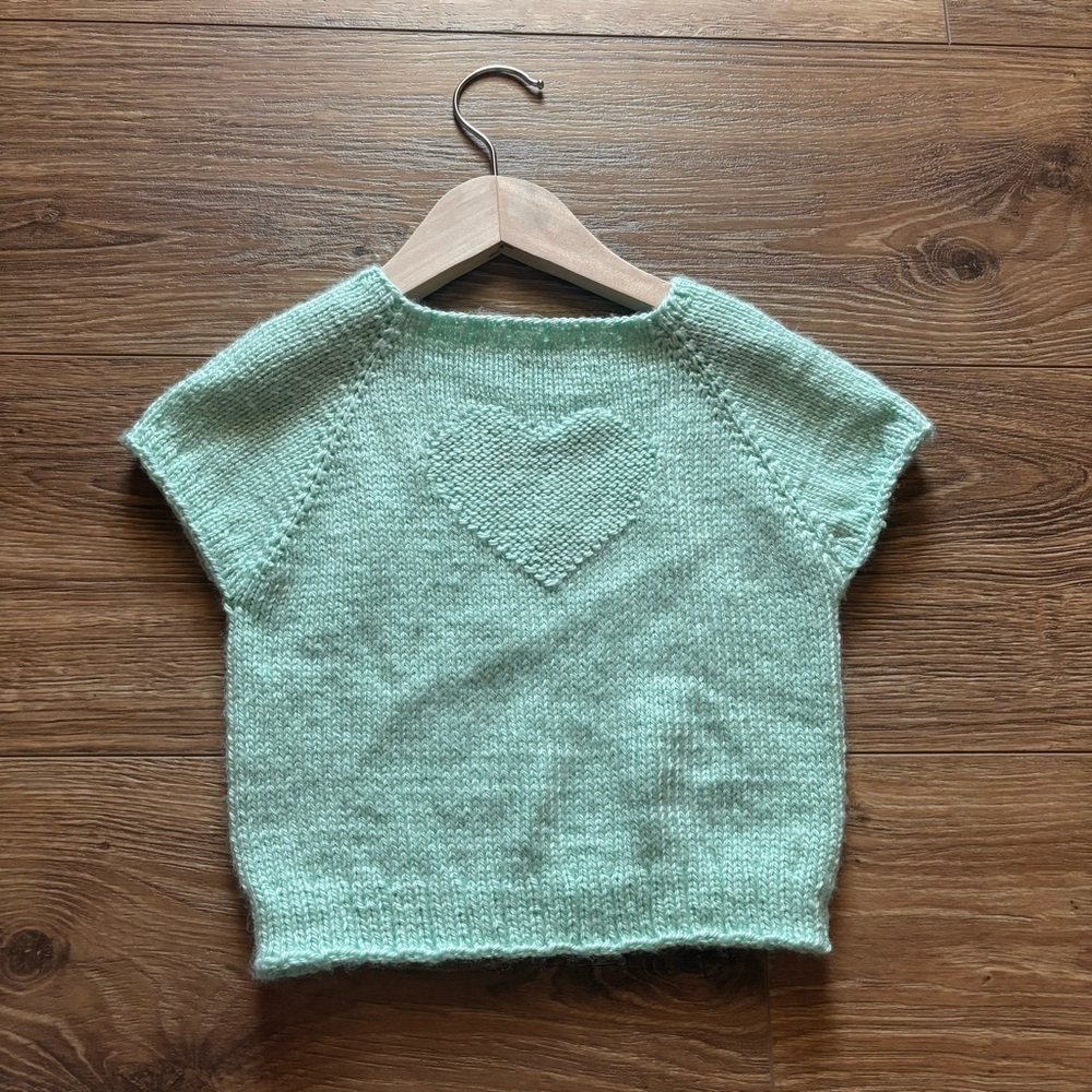 Handmade Baby Knitted Short Sleeve with Heart